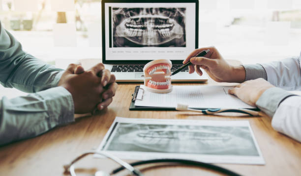 Best Weekend Emergency Dental Services in Hlsboro, IL